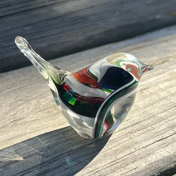 Miniature Glass Bird Handcrafted Figurine - Picture 5 of 9